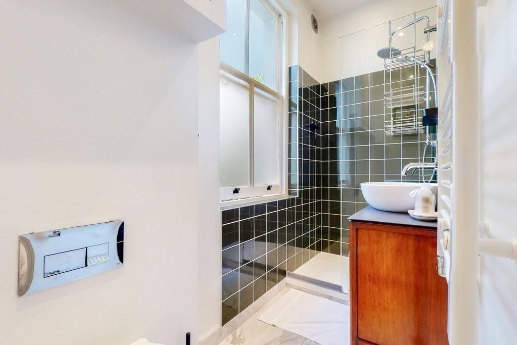 Apartamento Beautiful 1 Bedroom In Shepards Bush Londres