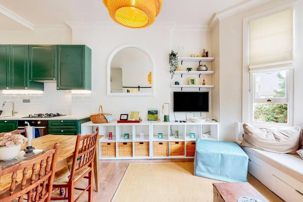 Beautiful 1 Bedroom In Shepards Bush Apartamento Londres